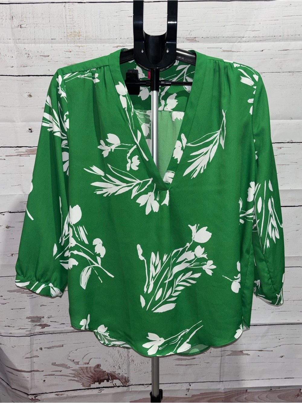 Vince Camuto Floral Top XXL